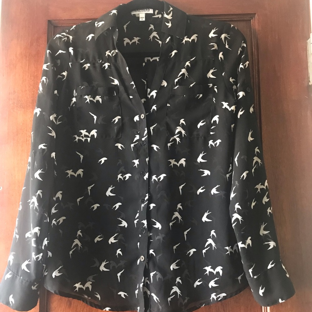 Black and white bird print Express Blouse